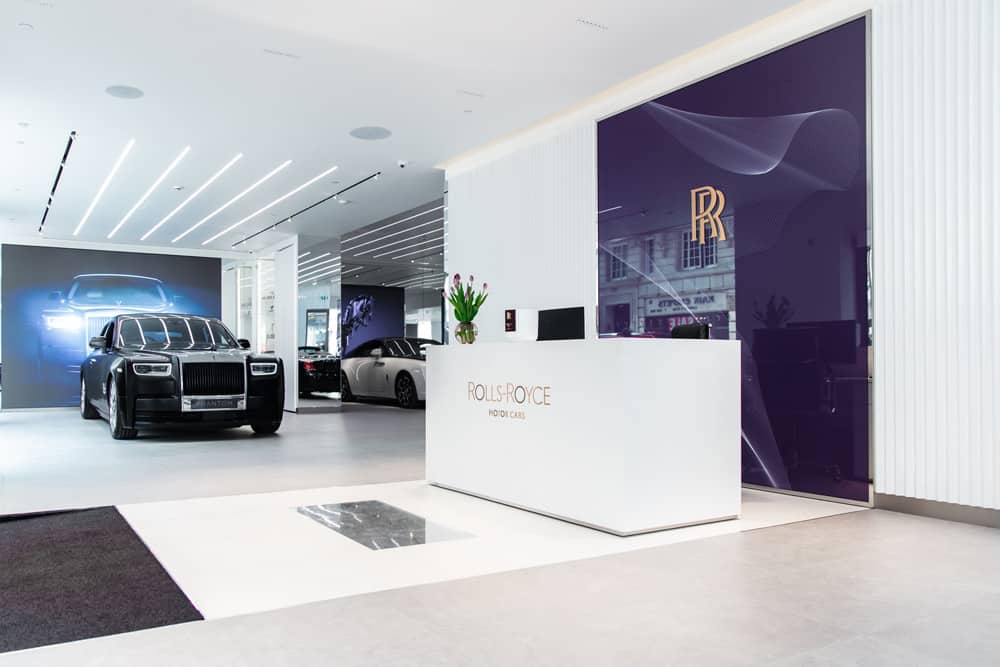 rolls roys showroom